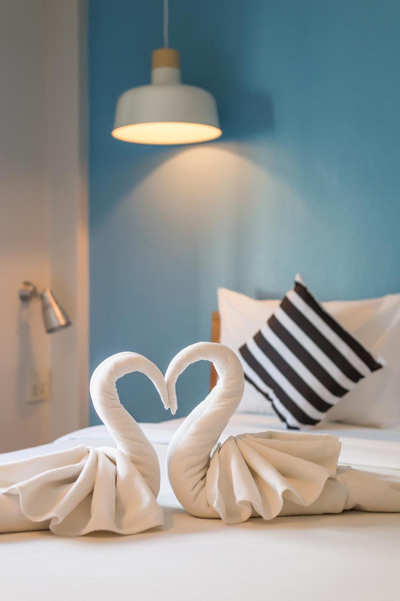 Tiya House Rooms & Cafe Краби Экстерьер фото