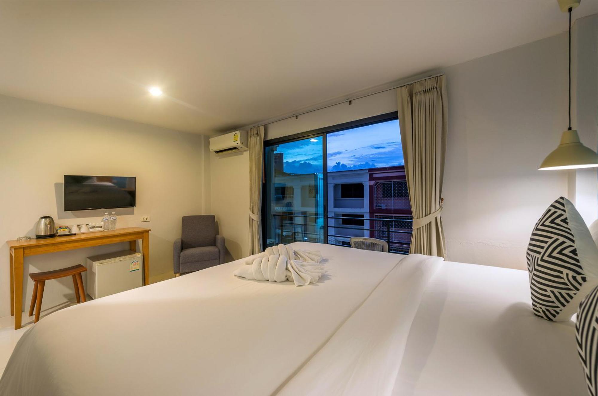 Tiya House Rooms & Cafe Краби Экстерьер фото