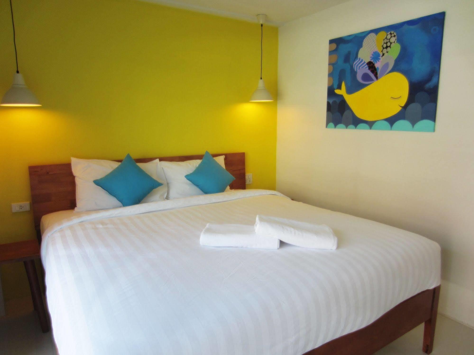 Tiya House Rooms & Cafe Краби Экстерьер фото