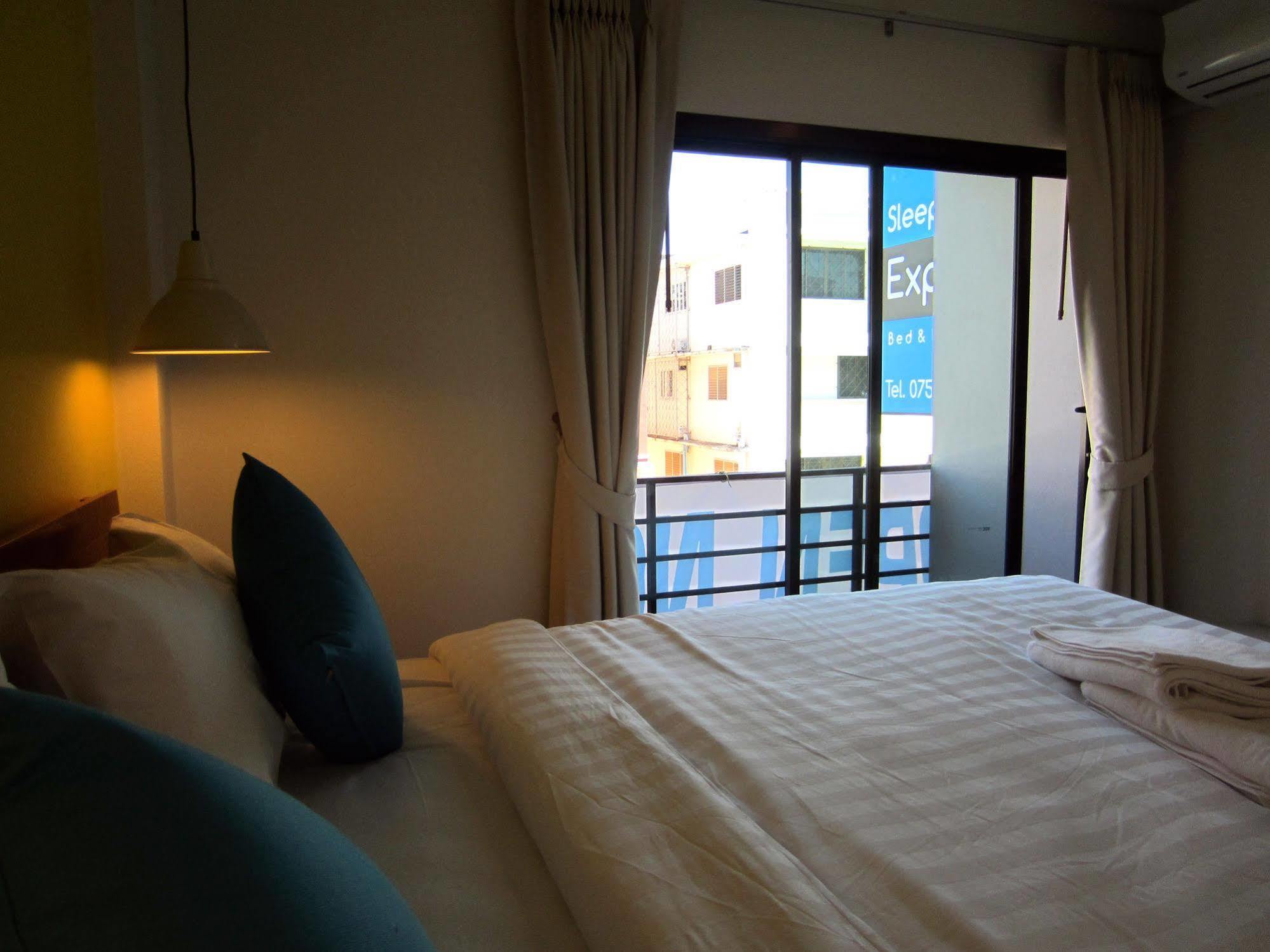 Tiya House Rooms & Cafe Краби Экстерьер фото